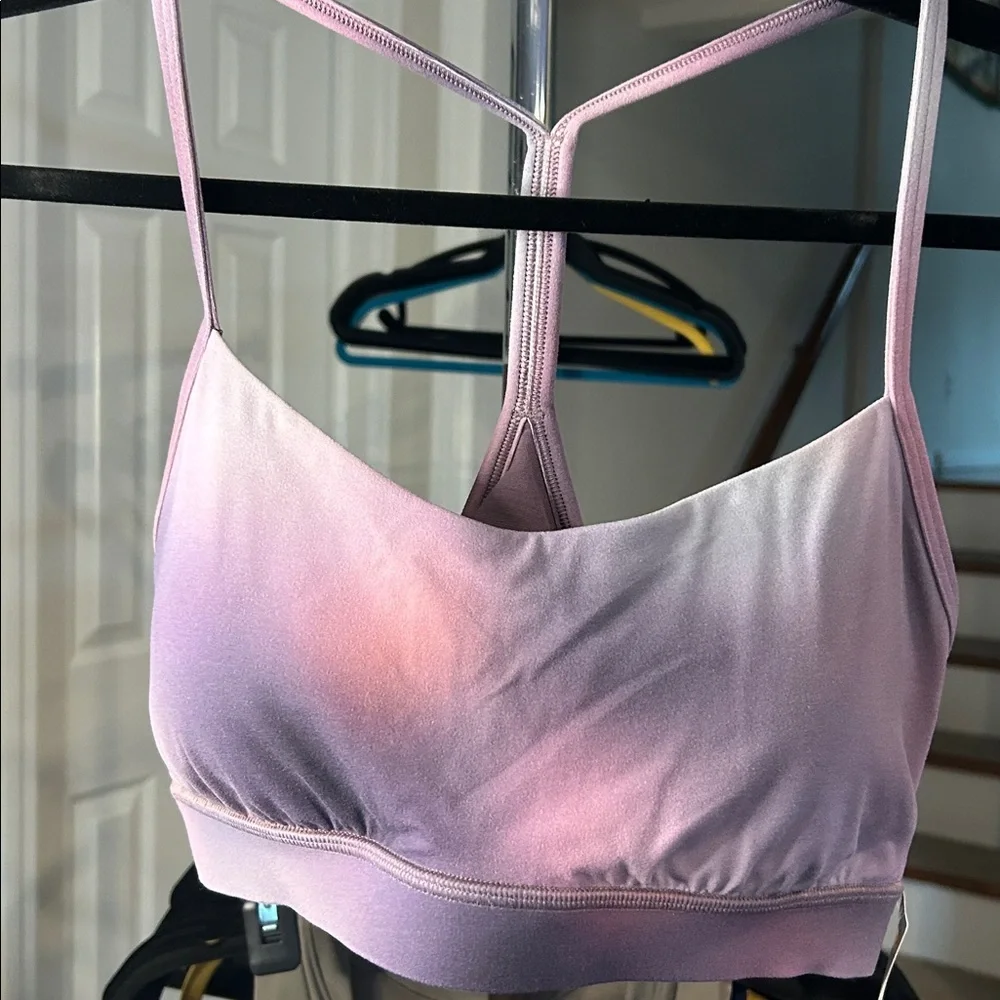 Lululemon NWT FLIW Y NULU Women's Gradient Sports Bra